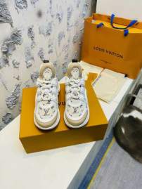 Picture of Louis Vuitton Shoes _SKULVsz35-405cmmnf053917774